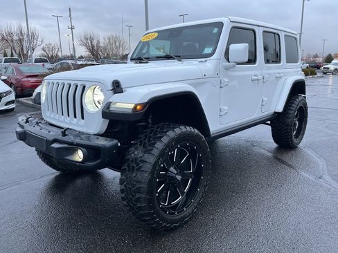 Used 2020 Jeep Wrangler Unlimited Rubicon w/ Advanced Safety Group image 3