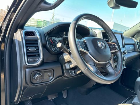 Used 2024 RAM 2500 Big Horn w/ Bed Utility Group image 10