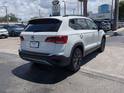 Certified 2024 Volkswagen Taos S FWD image 4