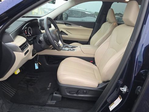 Certified 2023 INFINITI QX60 Luxe w/ Cargo Package FWD image 16