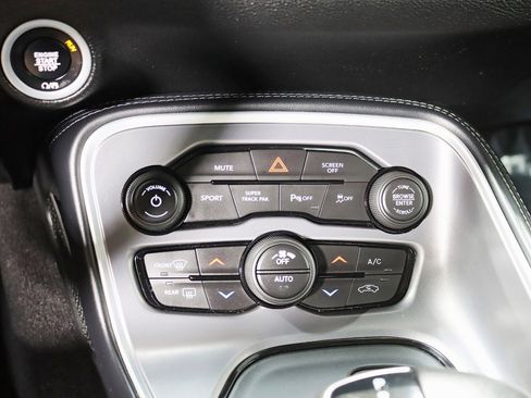 Used 2021 Dodge Challenger GT w/ Driver Convenience Group image 23