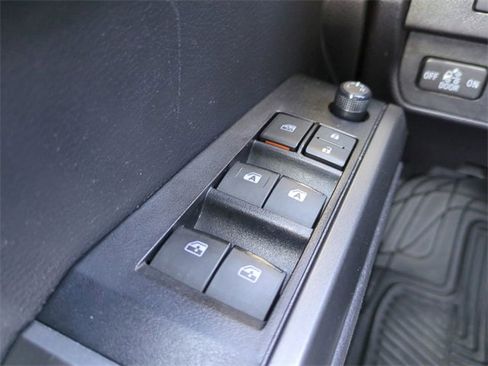 Used 2022 Toyota Tacoma TRD Off-Road w/ Technology Package image 26