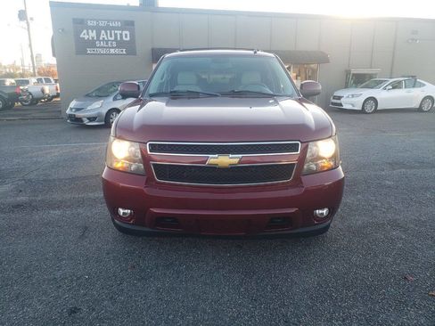 Used 2007 Chevrolet Tahoe LTZ w/ LTZ Preferred Equipment Group image 3