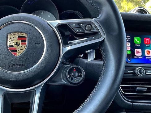 Used 2021 Porsche Macan S AWD/4WD image 11