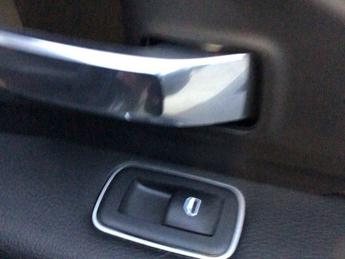 Used 2024 RAM 3500 Laramie image 23