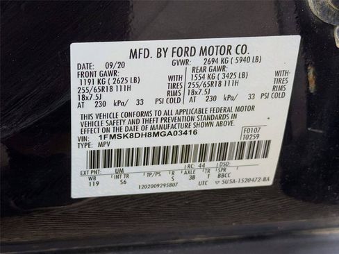 Used 2021 Ford Explorer XLT w/ Equipment Group 202A AWD/4WD image 39
