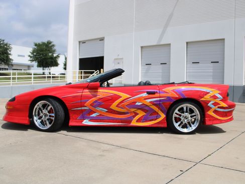 Used 1997 Chevrolet Camaro LT w/ Preferred Equipment Group 2 RWD image 6