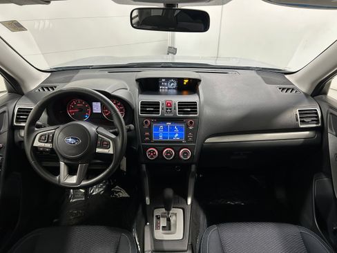 Used 2018 Subaru Forester 2.5i w/ Alloy Wheel Package image 11