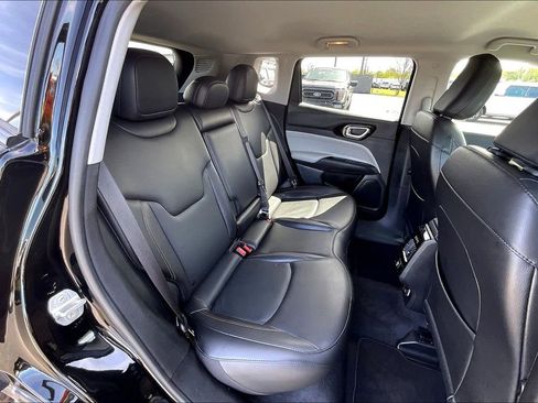 Used 2022 Jeep Compass Limited AWD/4WD image 27