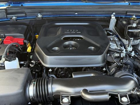 Used 2023 Jeep Wrangler Unlimited Rubicon 4xe image 30