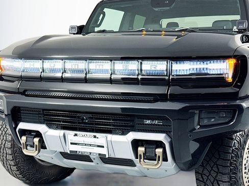 Used 2024 GMC Hummer EV 3X w/ Battery Pack, 24 Module Pack AWD/4WD image 12