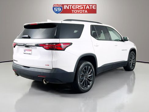 Used 2023 Chevrolet Traverse RS AWD/4WD image 7