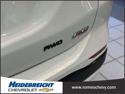 Used 2024 Chevrolet Equinox RS image 9
