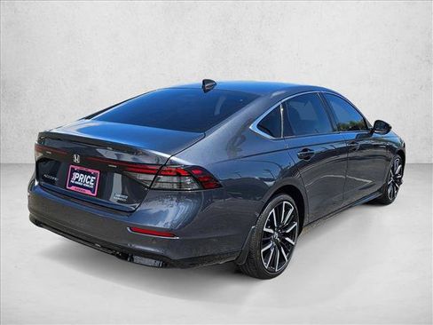 Used 2024 Honda Accord Touring image 5