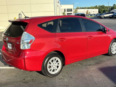 Used 2014 Toyota Prius V Three FWD image 28