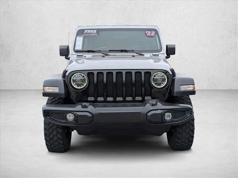 Used 2022 Jeep Wrangler Unlimited Sport AWD/4WD image 2