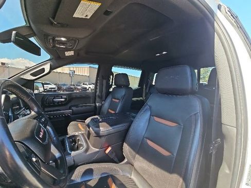 Used 2019 GMC Sierra 1500 AT4 w/ AT4 Premium Package AWD/4WD image 5