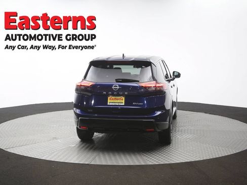 Used 2024 Nissan Rogue SV AWD/4WD image 38
