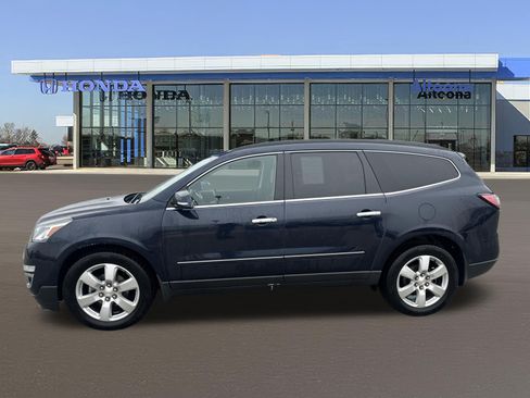 Used 2016 Chevrolet Traverse LTZ AWD/4WD image 2