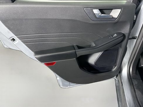 Used 2023 Ford Escape ST-Line w/ Cold Weather Package FWD image 26