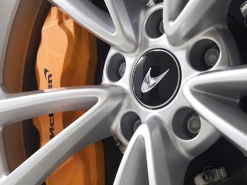 Used 2020 McLaren 570S Coupe RWD image 20