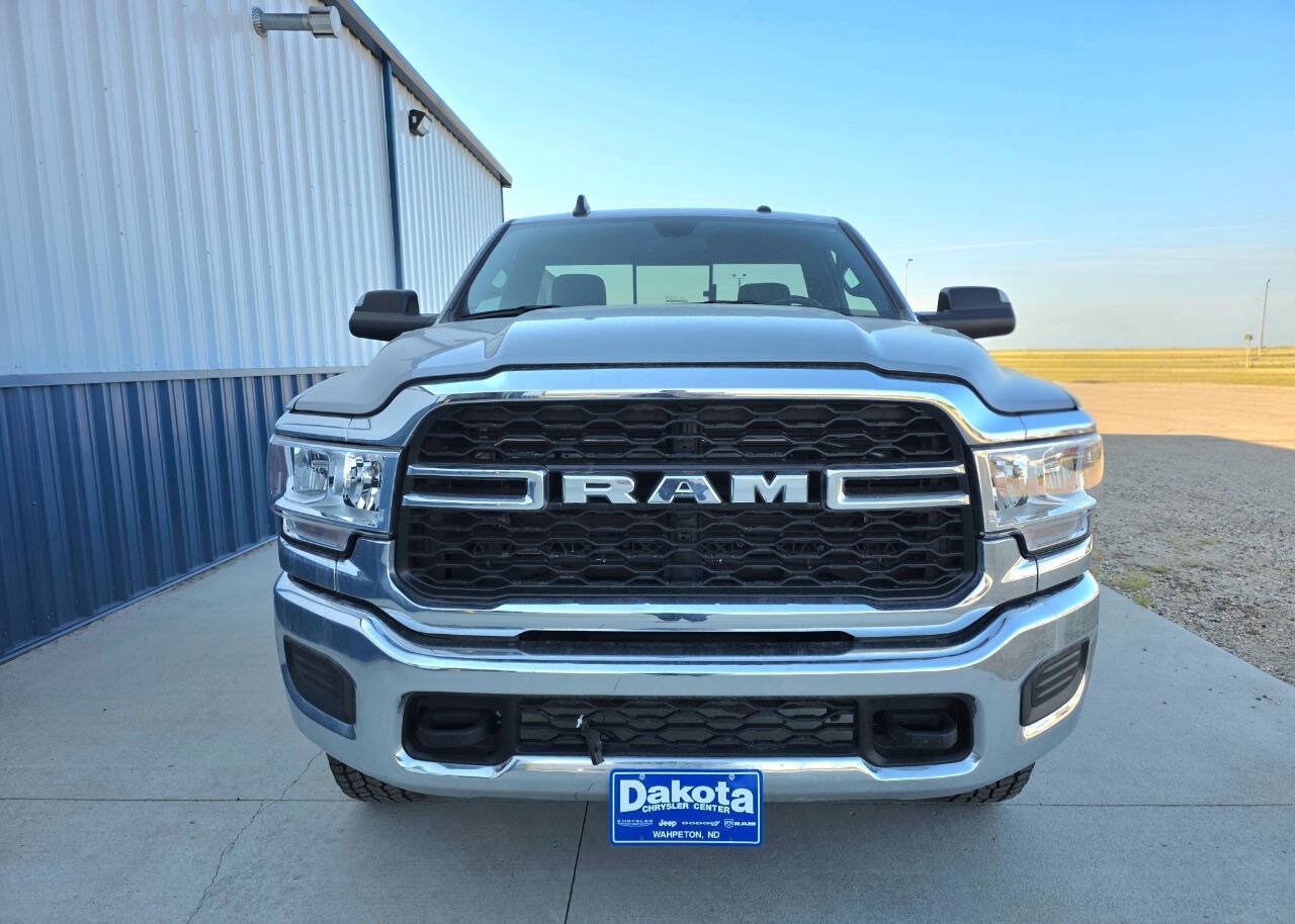 Used 2022 RAM 3500 Tradesman AWD/4WD image 3