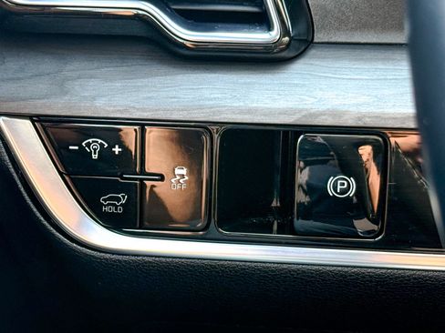 Certified 2023 Kia Sportage X-Line w/ X-Line Premium Package AWD/4WD image 32
