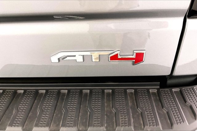 Used 2026 GMC Sierra 1500 AT4 w/ AT4 Premium Package AWD/4WD image 7