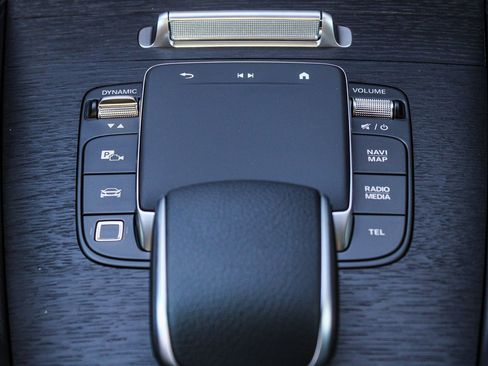 New 2026 Mercedes-Benz GLS 580 4MATIC image 13