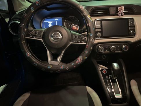 Used 2021 Nissan Versa SV image 8