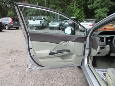 Used 2012 Honda Civic LX image 14