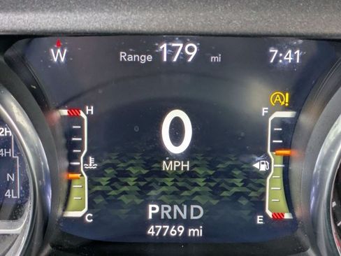 Used 2021 Jeep Gladiator Mojave AWD/4WD image 11
