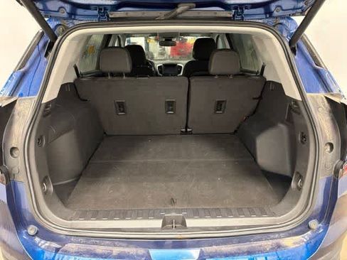 Used 2023 GMC Terrain SLE w/ Driver Convenience Package AWD/4WD image 12