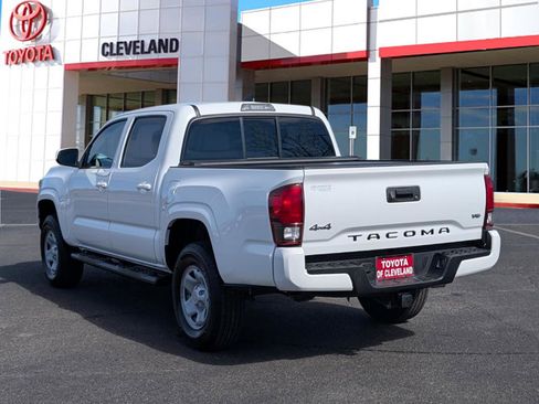 Used 2023 Toyota Tacoma SR image 5