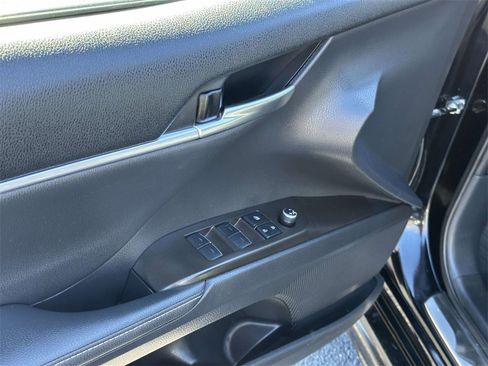 Used 2021 Toyota Camry XSE w/ Navigation Package image 18