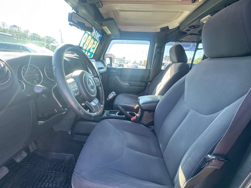 Used 2016 Jeep Wrangler Unlimited Sport w/ Quick Order Package 23S AWD/4WD image 12
