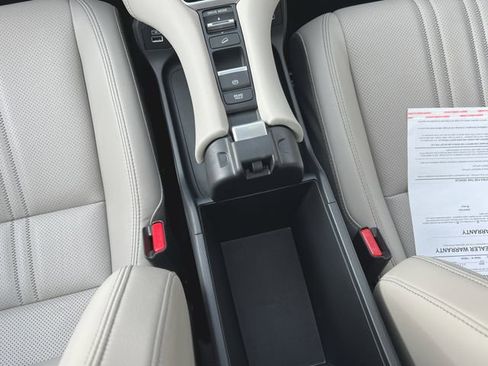 Used 2023 Honda HR-V EX-L image 32