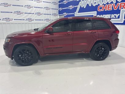 Used 2018 Jeep Grand Cherokee Laredo