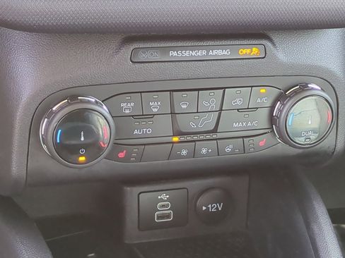 Used 2023 Ford Bronco Sport Outer Banks w/ Tech Package image 24