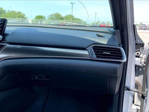 Used 2020 Honda Accord Sport image 18