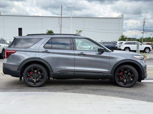 Used 2022 Ford Explorer ST w/ Equipment Group 401A AWD/4WD image 8