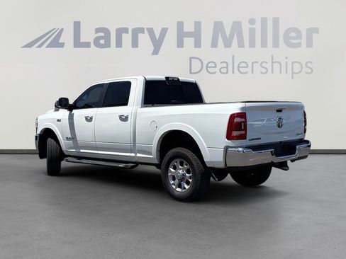 Used 2022 RAM 2500 Laramie AWD/4WD image 3
