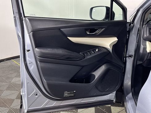 Used 2019 Subaru Ascent Premium w/ Popular Package #2A image 10