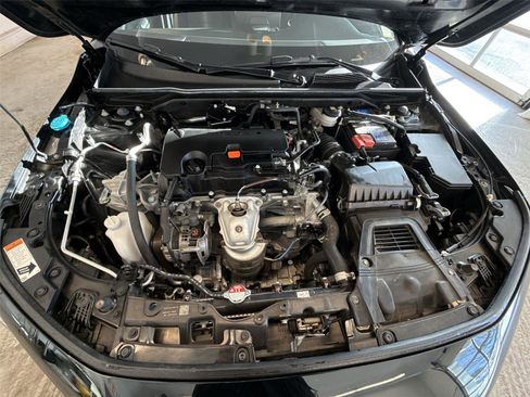 Used 2024 Honda Civic Sport image 17