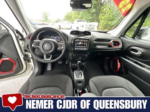 Used 2023 Jeep Renegade Trailhawk AWD/4WD image 20