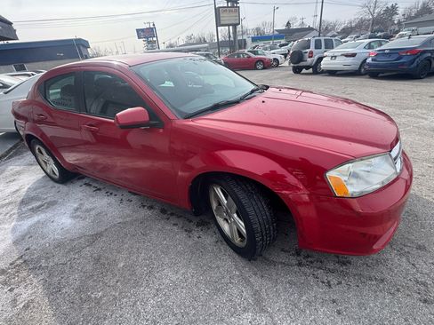 Used 2011 Dodge Avenger Mainstreet image 7
