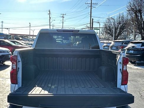 Used 2025 Chevrolet Silverado 1500 Custom w/ LPO, Dark Essentials Package image 21