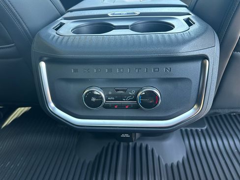 New 2025 Ford Expedition Tremor AWD/4WD image 34