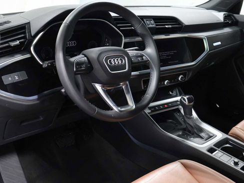 Used 2023 Audi Q3 2.0T Premium Plus w/ Premium Plus Package AWD/4WD image 4