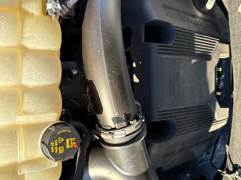 Used 2019 Ford Expedition Max XLT w/ Equipment Group 202A image 32